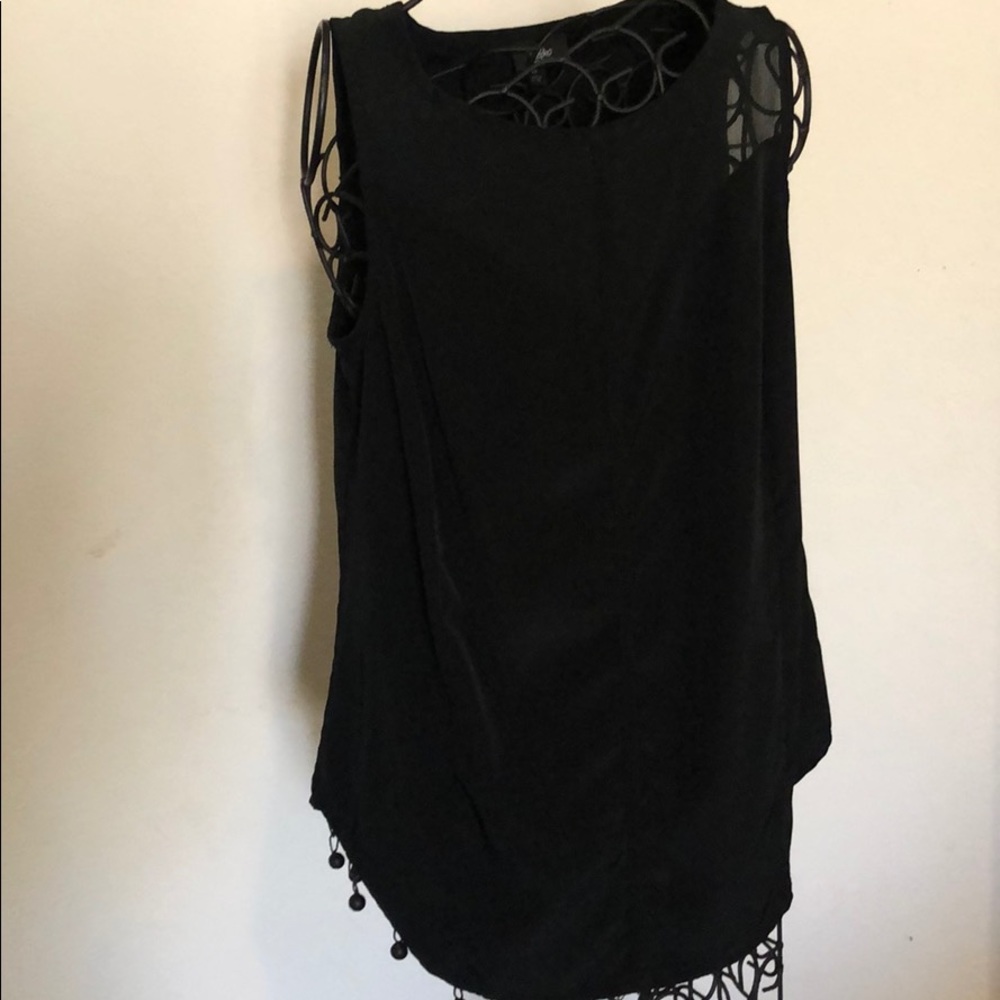 Black Sleeveless Top
